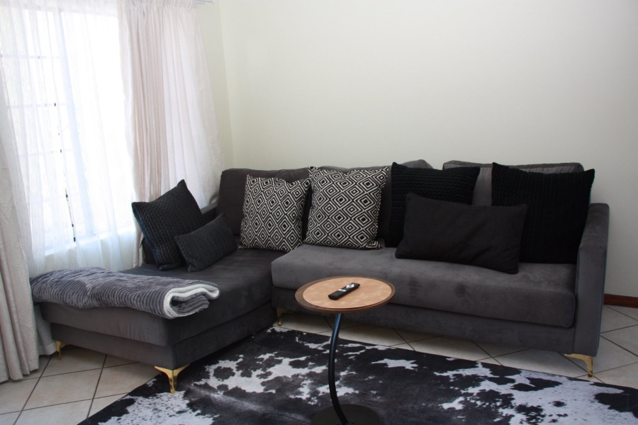2 Bedroom Property for Sale in Hillside Free State